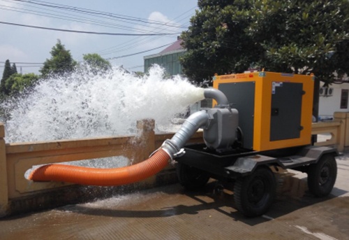 拖車式大流量應(yīng)急移動(dòng)排水泵站500m&sup3;/h